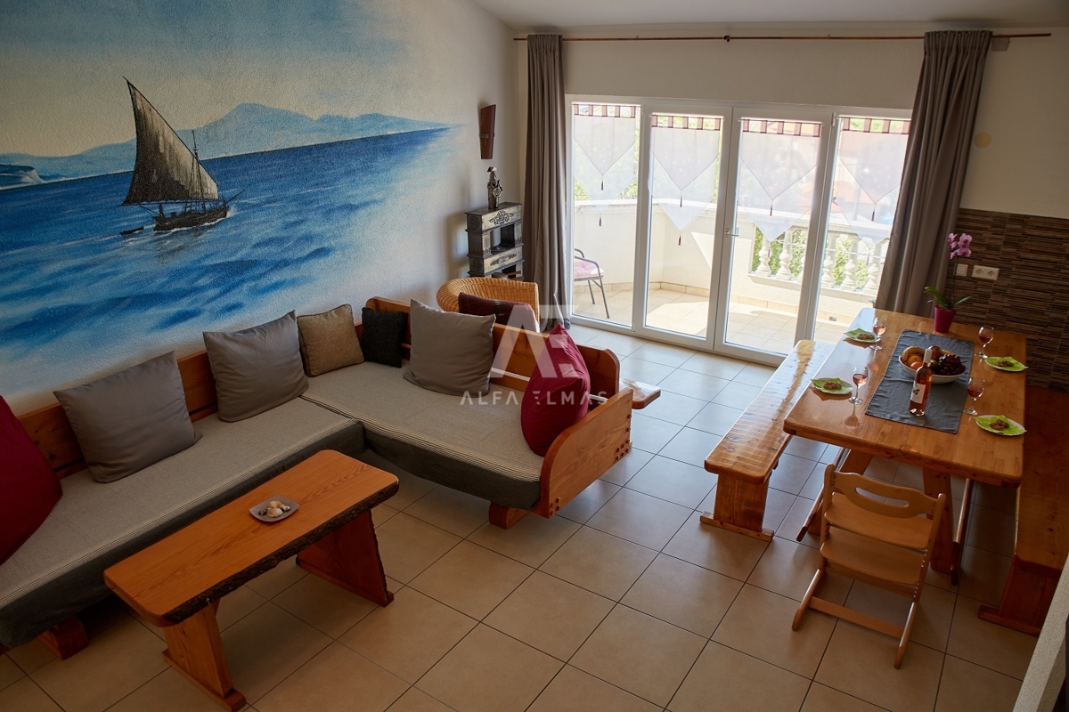 Malinska, apartma z impresivnim pogledom na morje! ID 632
