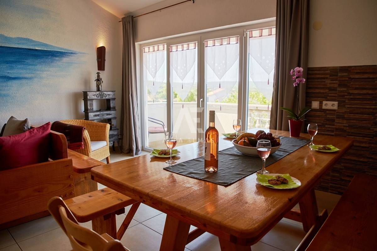 Malinska, apartma z impresivnim pogledom na morje! ID 632
