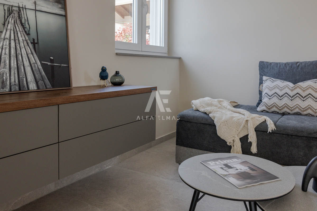 Vrbnik, okolica, rustikalna vila z bazenom na mirni lokaciji!!ID 385