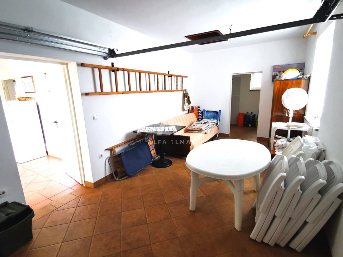 Malinska, okolica, očarljiva samostojna hiša na mirni lokaciji!! ID 530