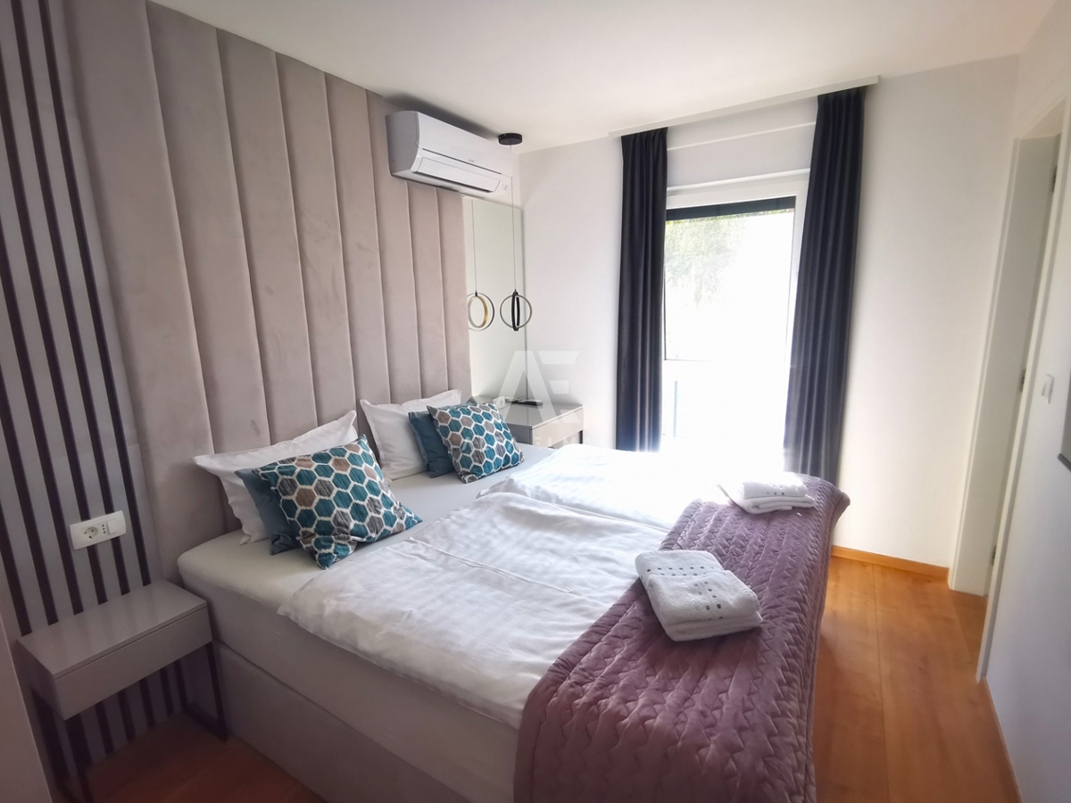 Apartment with a pool in Malinska in an exclusive location - ID 593