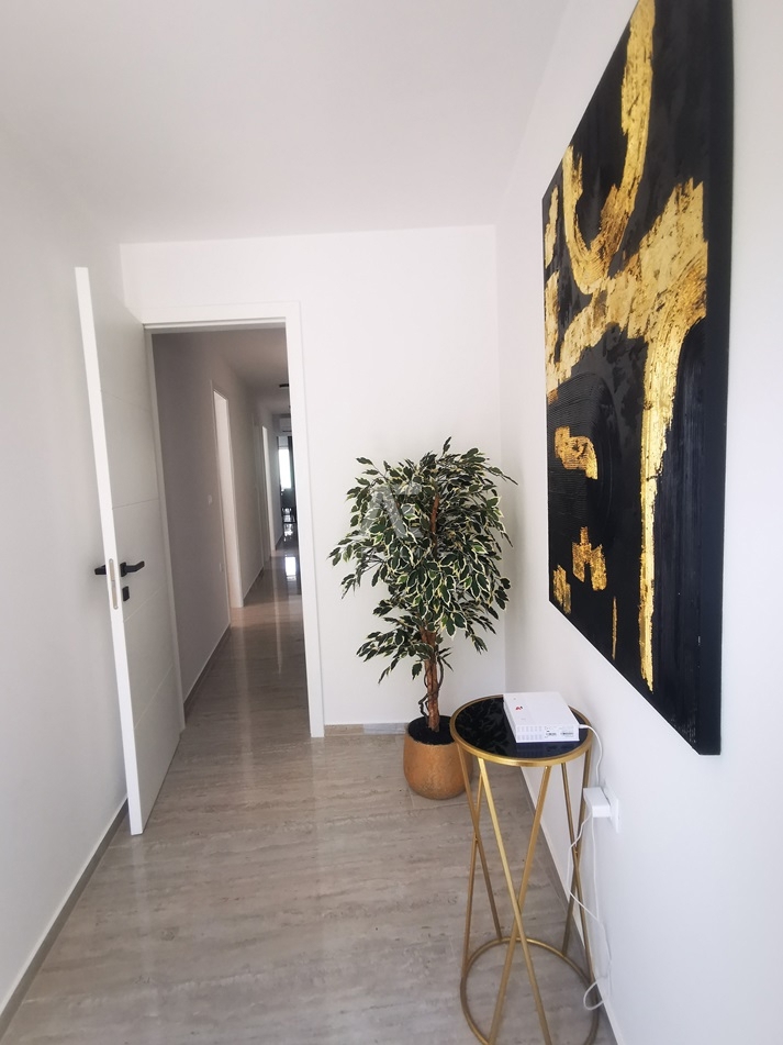 Apartment with a pool in Malinska in an exclusive location - ID 593