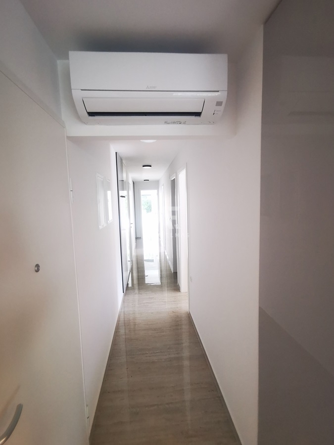 Apartment with a pool in Malinska in an exclusive location - ID 593