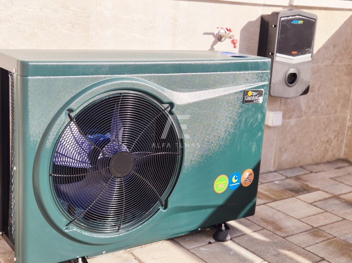 Malinska, moderna hiša dvojček z bazenom! ID 633