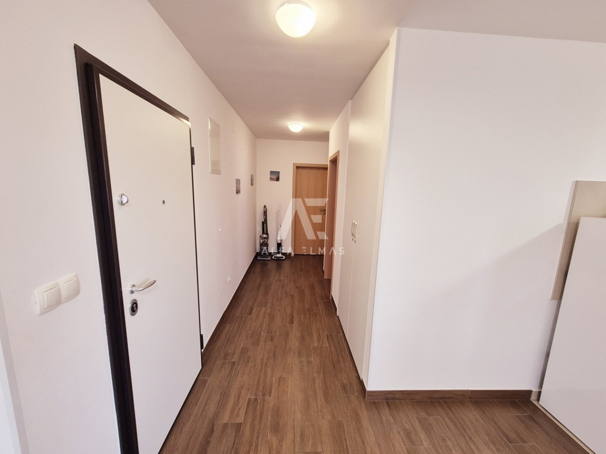 Zaliv Soline, atraktiven apartma s pogledom na morje! ID 651
