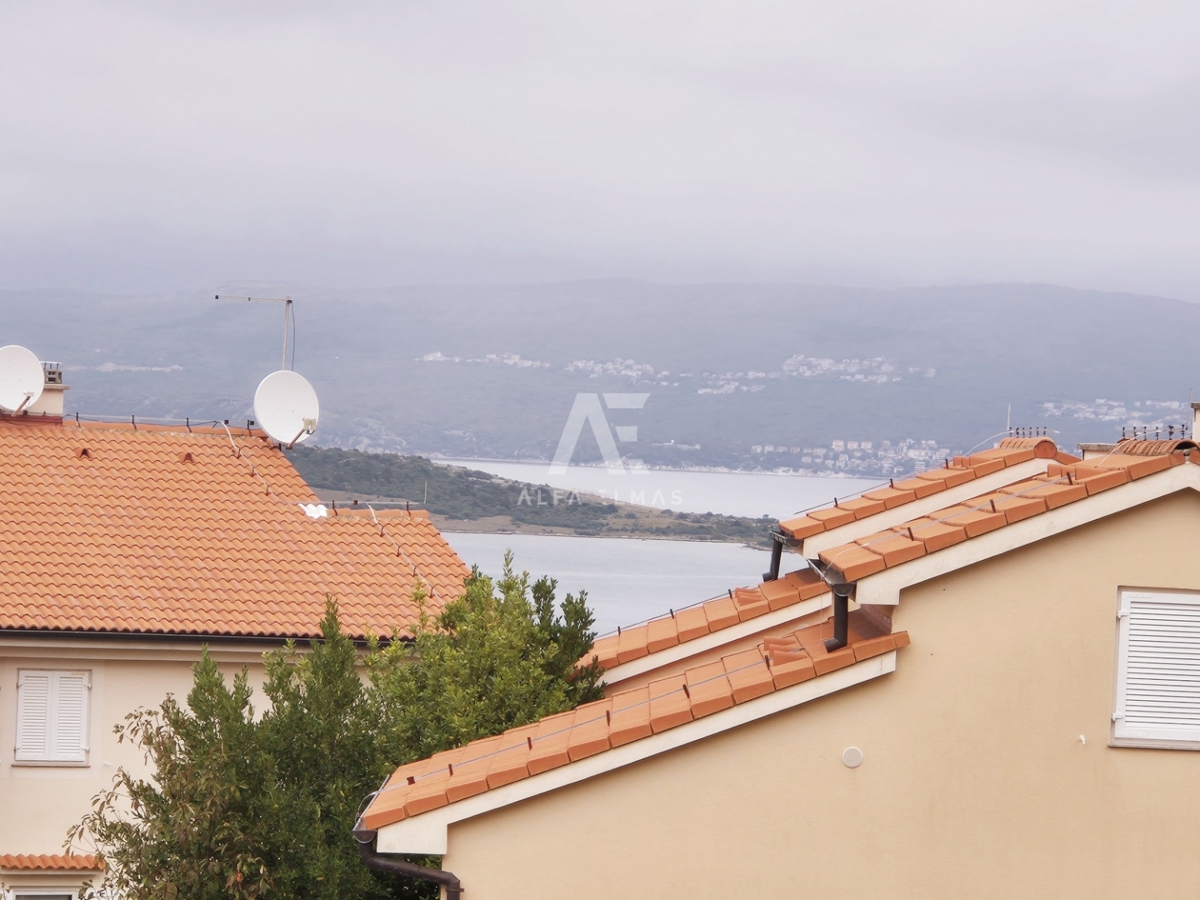 Zaliv Soline, atraktiven apartma s pogledom na morje! ID 651