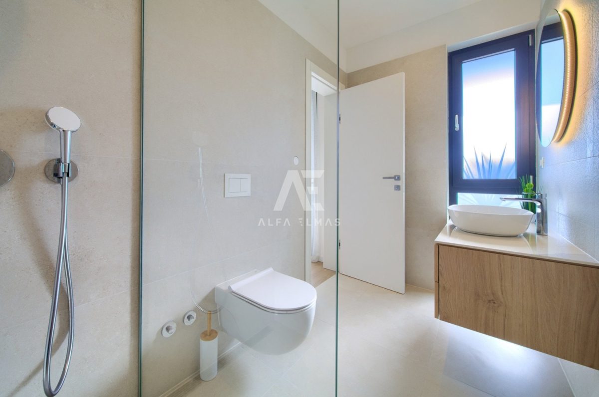 Krk, okolica, luksuzna vila z bazenom na mirni lokaciji!! ID 384