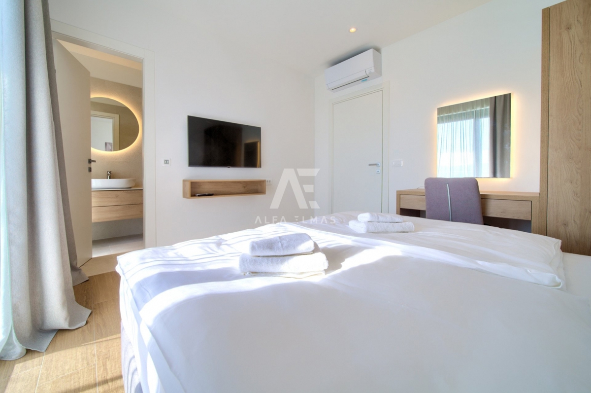 Krk, okolica, luksuzna vila z bazenom na mirni lokaciji!! ID 384