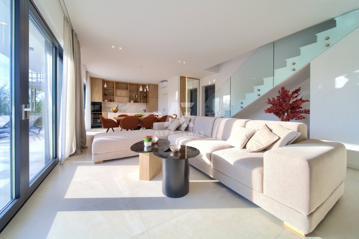 Krk, okolica, luksuzna vila z bazenom na mirni lokaciji!! ID 384