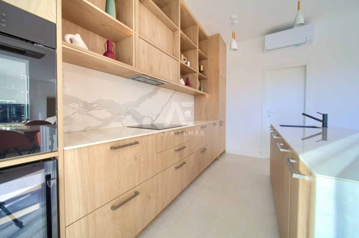 Krk, okolica, luksuzna vila z bazenom na mirni lokaciji!! ID 384