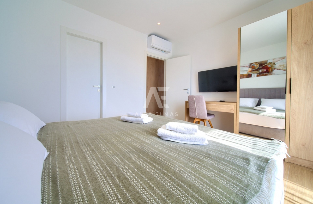 Krk, okolica, luksuzna vila z bazenom na mirni lokaciji!! ID 384