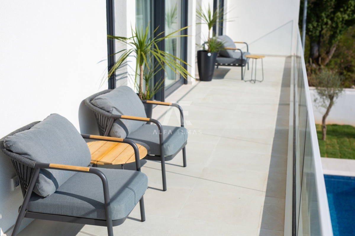 Krk, okolica, luksuzna vila z bazenom na mirni lokaciji!! ID 384