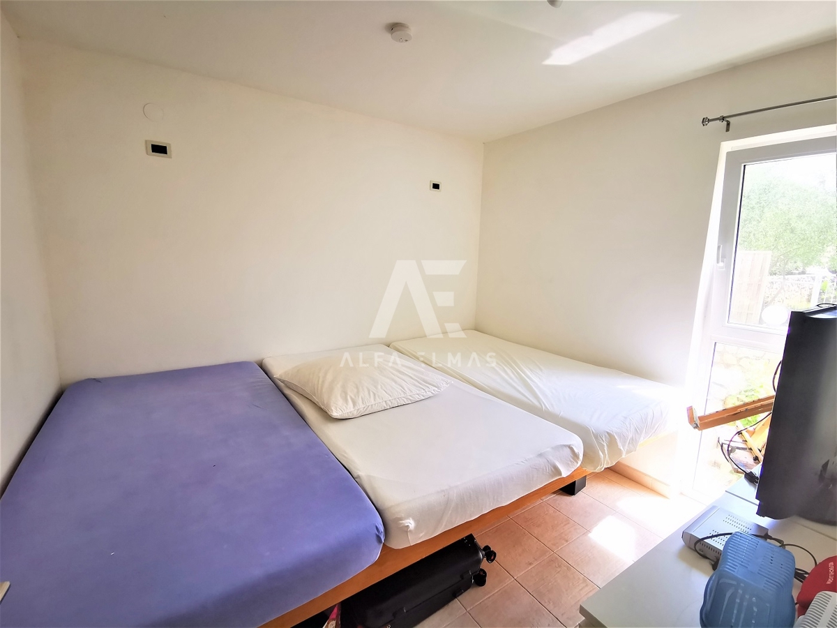 Krk, okolica, privlačen apartma s čudovitim pogledom na morje in naravo! ID 55