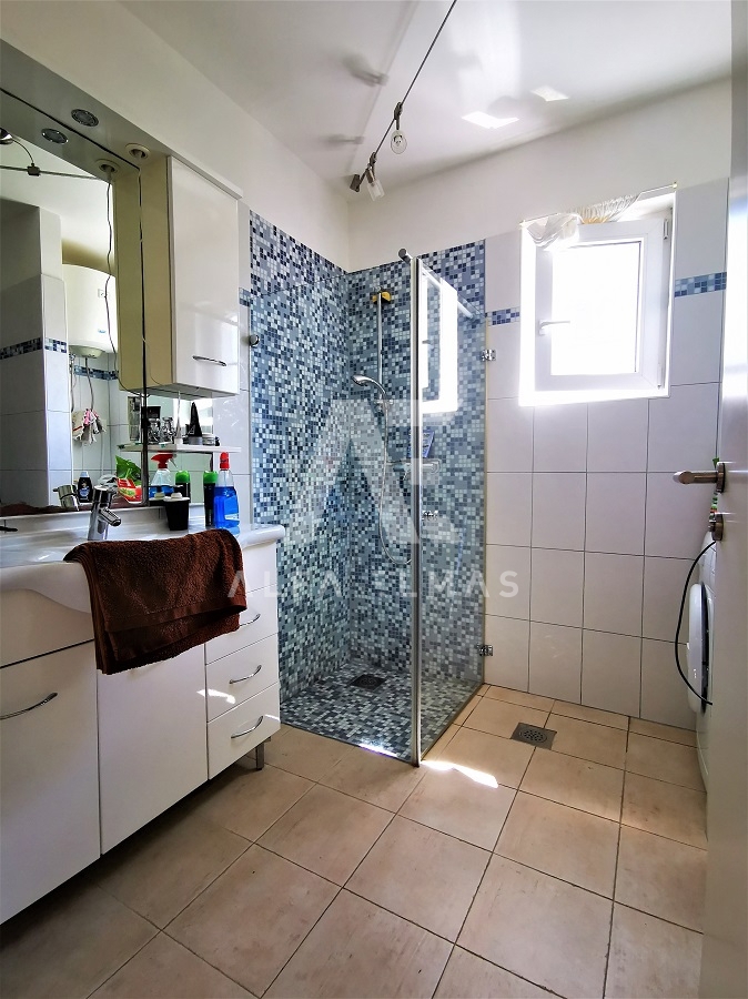 Krk, okolica, privlačen apartma s čudovitim pogledom na morje in naravo! ID 55