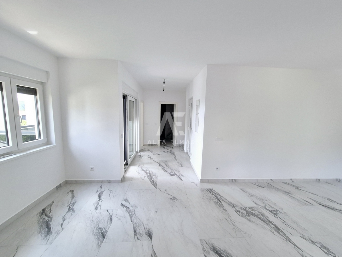 Čižići, prodaja apartma s pogledom na morje! ID 550