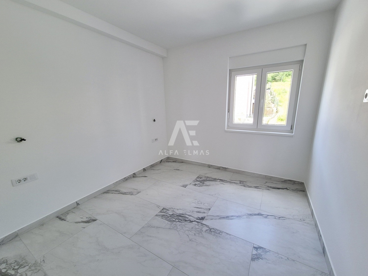 Čižići, prodaja apartma s pogledom na morje! ID 550