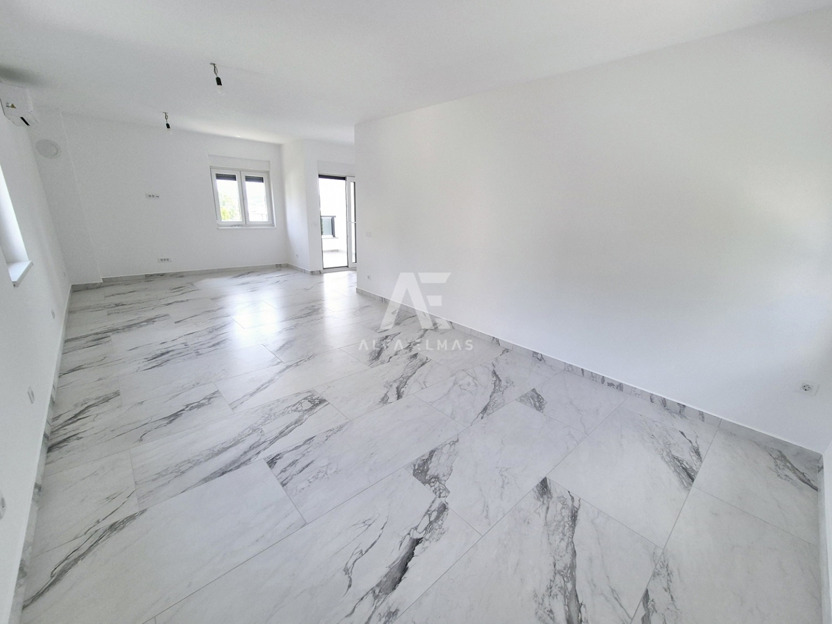 Čižići, prodaja apartma s pogledom na morje! ID 550