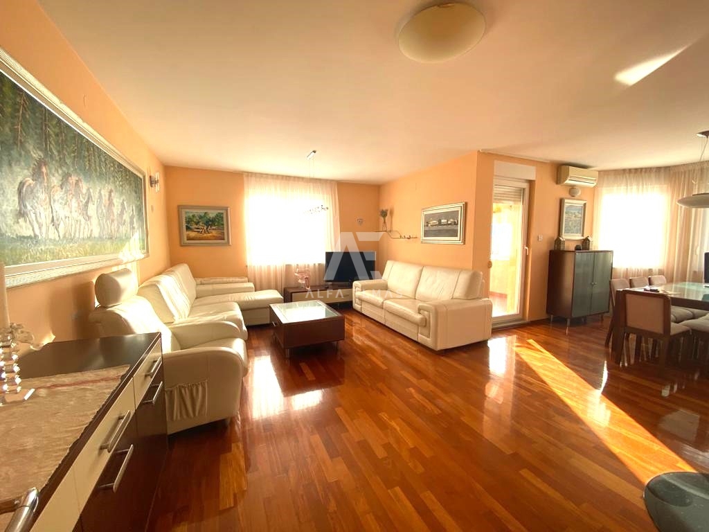 Apartment with a sea view in Rešetari, Kastav - ID 588