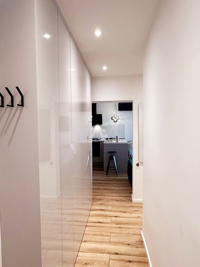 Krk, opremljeno stanovanje z balkonom! ID 596