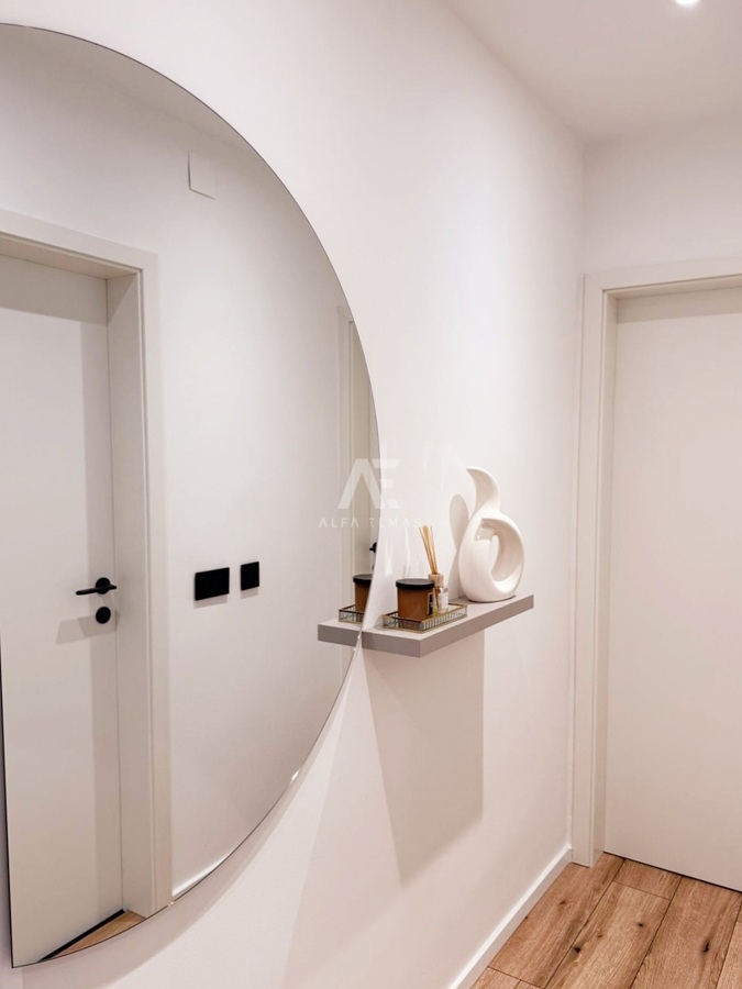 Krk, opremljeno stanovanje z balkonom! ID 596