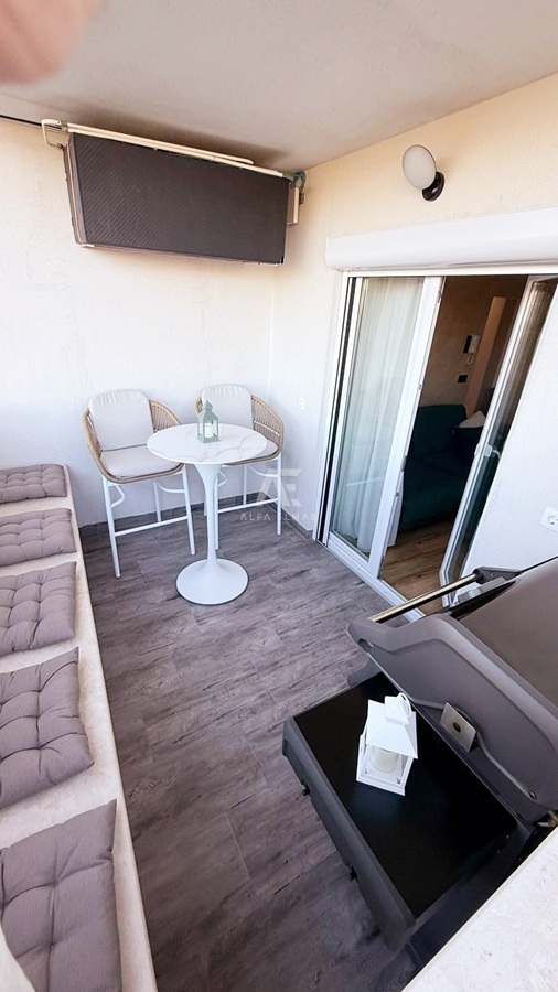 Krk, opremljeno stanovanje z balkonom! ID 596