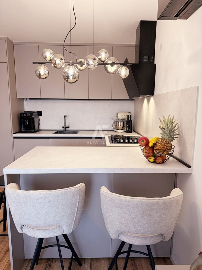 Krk, opremljeno stanovanje z balkonom! ID 596