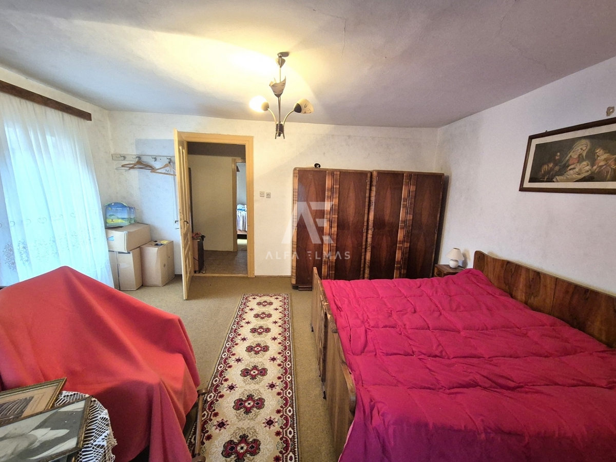 Dobrinj, okolica, kamnita hiša dvojček za obnovo! ID 617