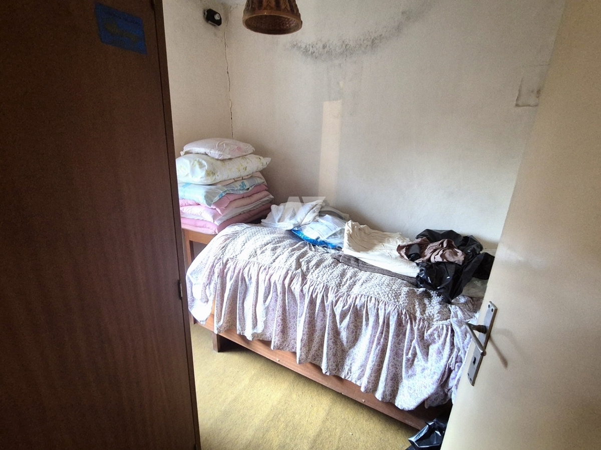 Dobrinj, okolica, kamnita hiša dvojček za obnovo! ID 617