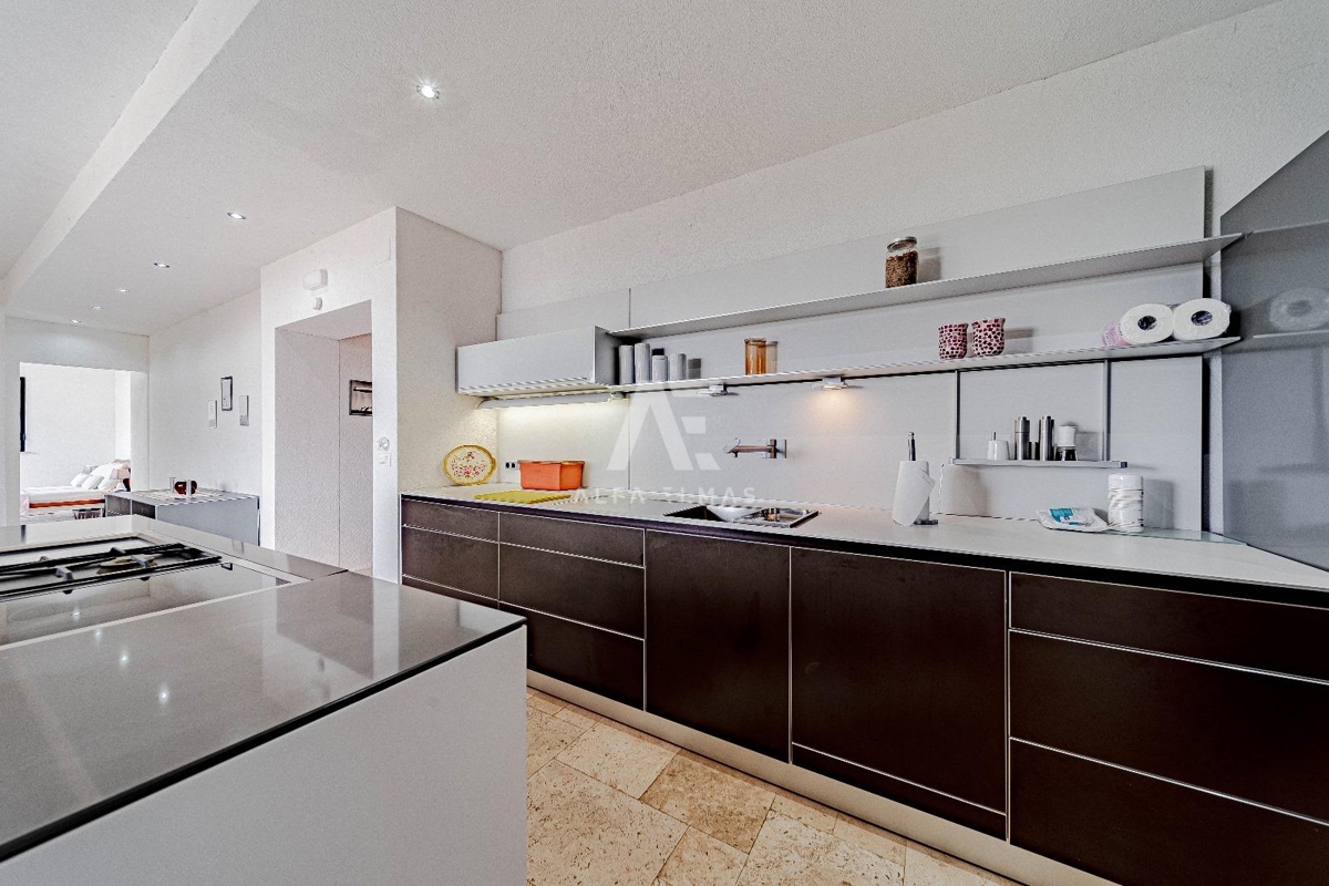 Orebić, samostatne stojaci dom s tromi bytmi! Výhľad na more! ID 655