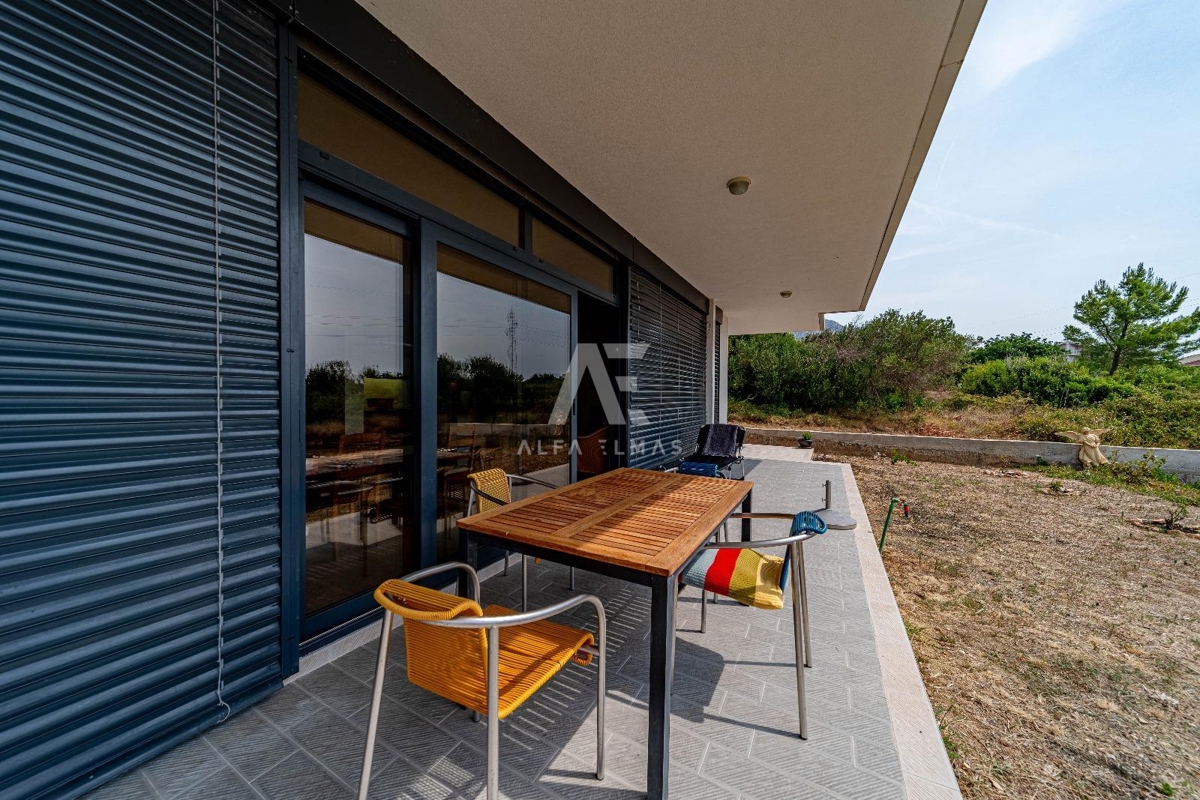 Orebić, samostatne stojaci dom s tromi bytmi! Výhľad na more! ID 655