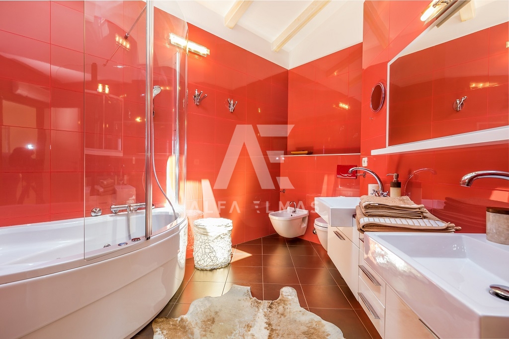 Opatija, moderen Penthouse pogledom na morje! ID 326