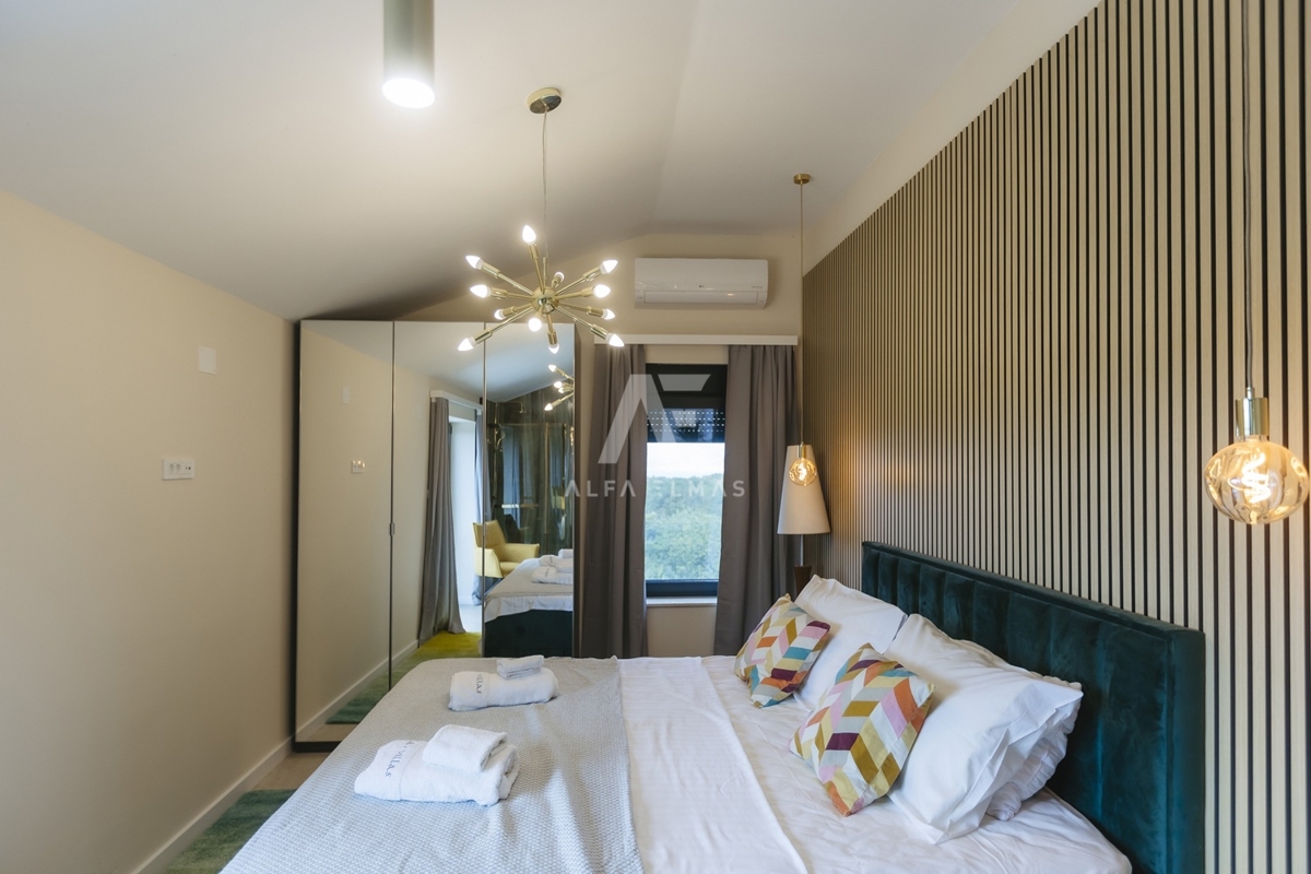 Hiša Malinska, Prenovljena kamnita hiša s pogledom na morje ID 629