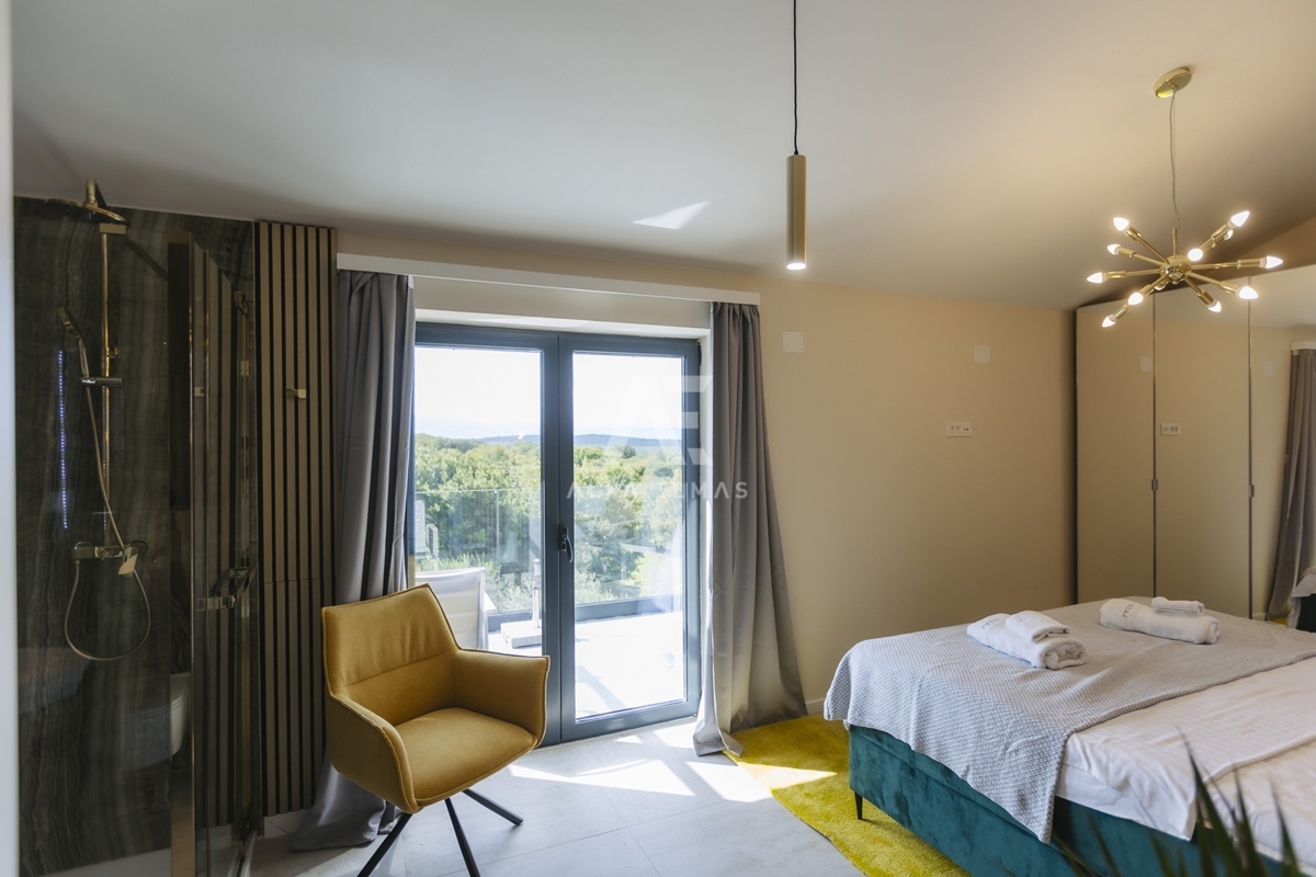 Hiša Malinska, Prenovljena kamnita hiša s pogledom na morje ID 629