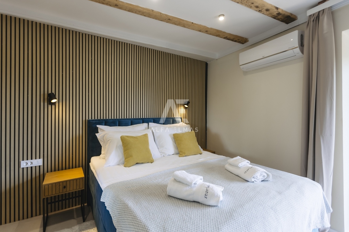 Hiša Malinska, Prenovljena kamnita hiša s pogledom na morje ID 629