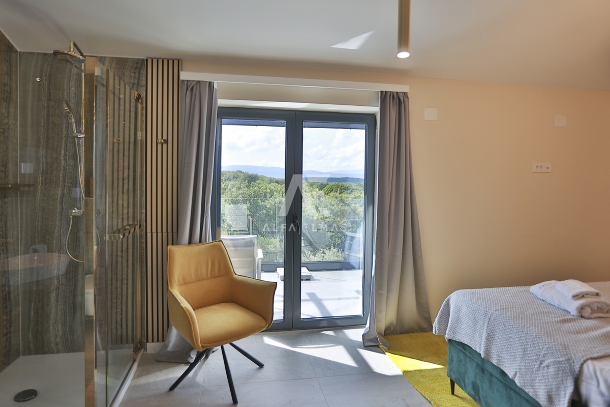 Hiša Malinska, Prenovljena kamnita hiša s pogledom na morje ID 629