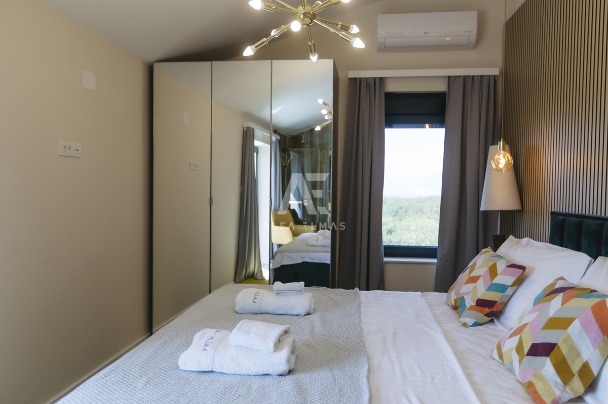 Hiša Malinska, Prenovljena kamnita hiša s pogledom na morje ID 629