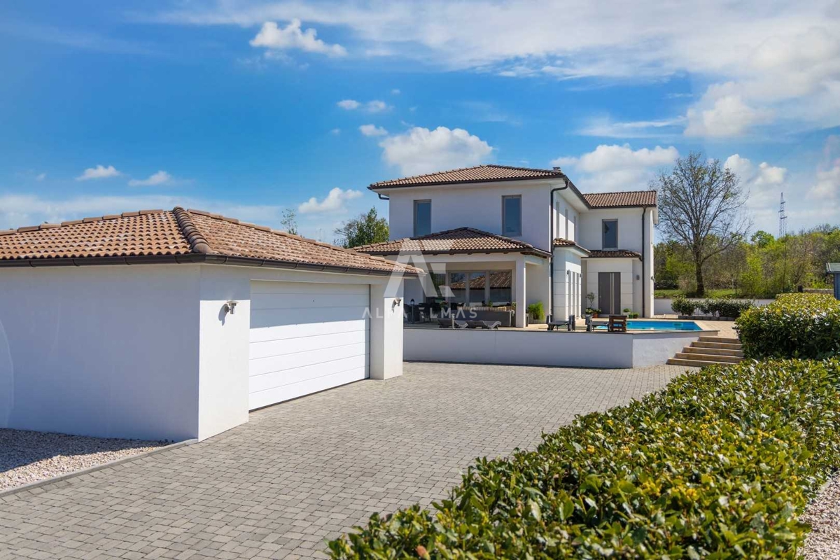 Malinska, okolica, luksuzna vila z bazenom in pogledom na morje! ID 115