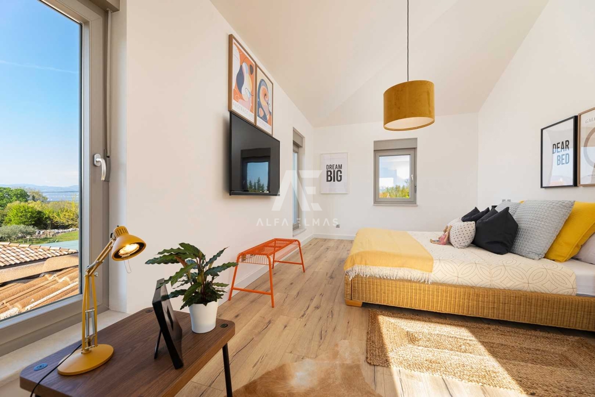 Malinska, okolica, luksuzna vila z bazenom in pogledom na morje! ID 115