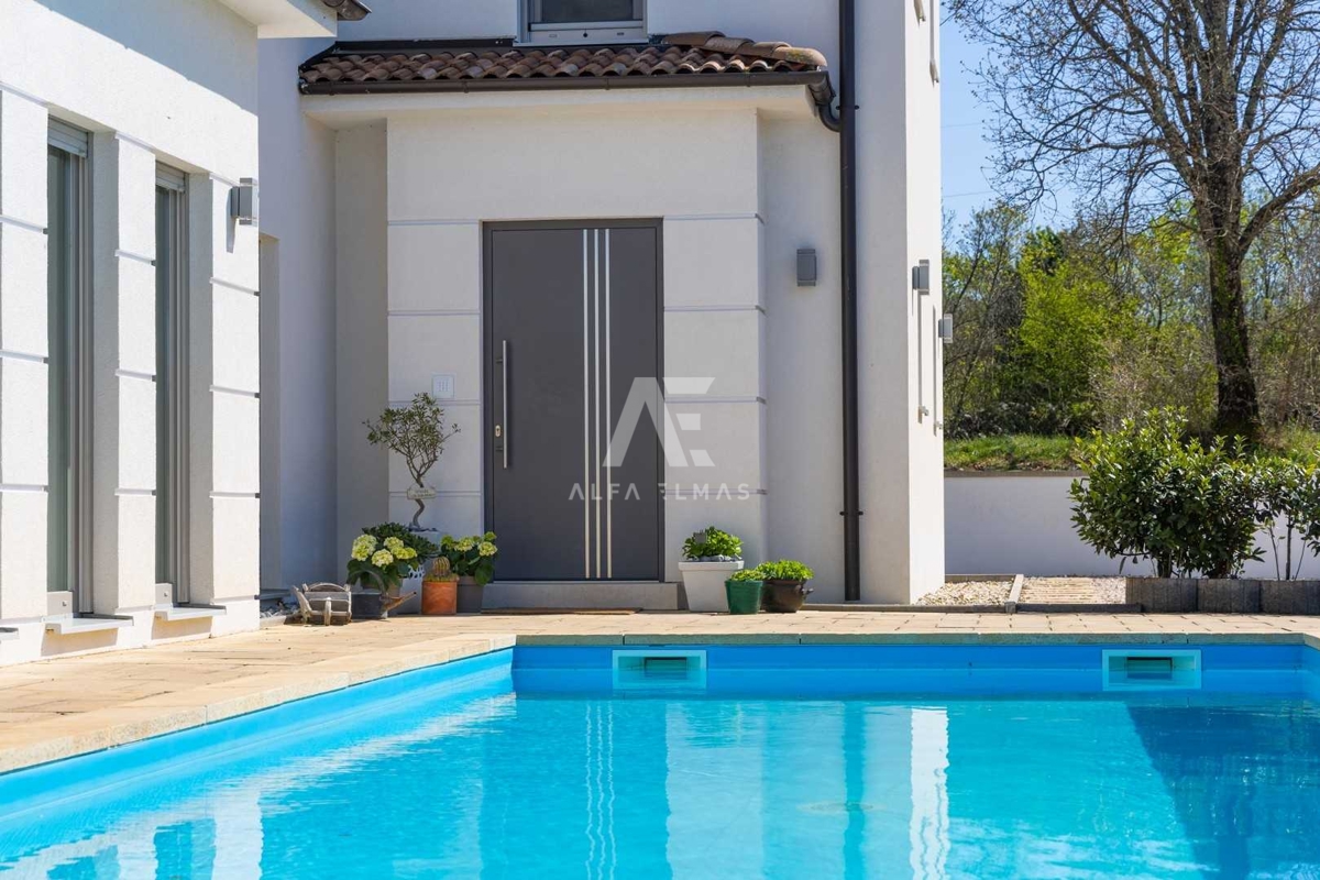 Malinska, okolica, luksuzna vila z bazenom in pogledom na morje! ID 115