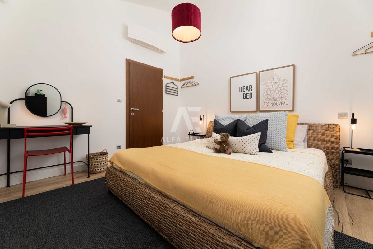 Malinska, okolica, luksuzna vila z bazenom in pogledom na morje! ID 115