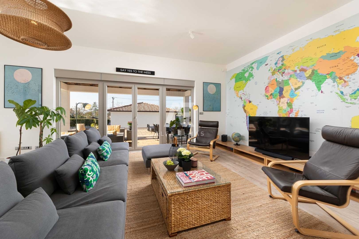 Malinska, okolica, luksuzna vila z bazenom in pogledom na morje! ID 115