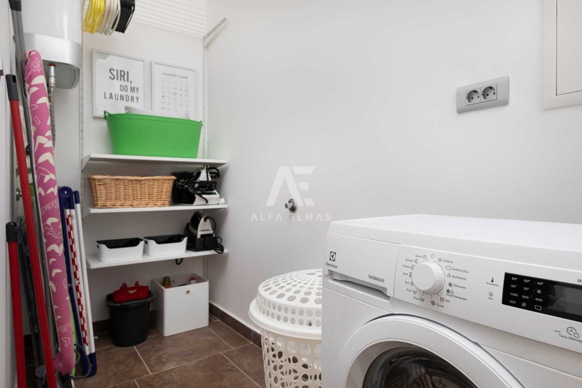 Malinska, okolica, luksuzna vila z bazenom in pogledom na morje! ID 115