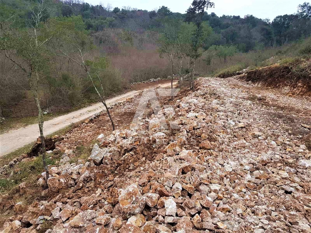 Krk, okolica, kmetijsko zemljišče "TOP" lokacija prvi red do morja!!ID 114