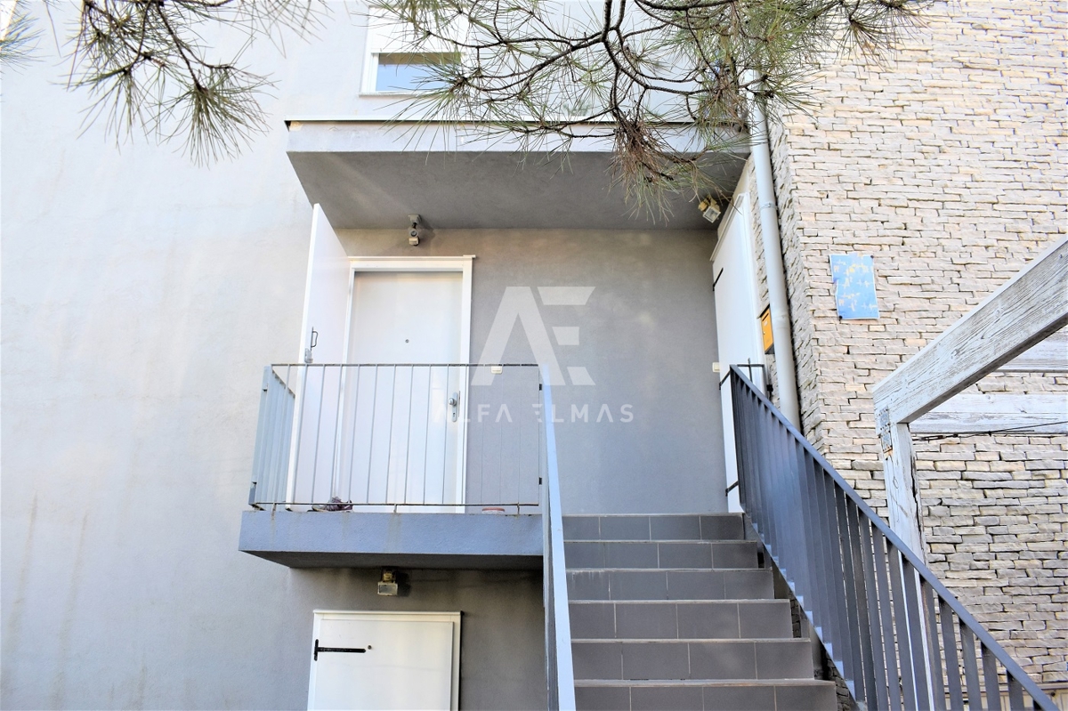 Krk, dvoetažni apartma na atraktivni lokaciji!! ID 119