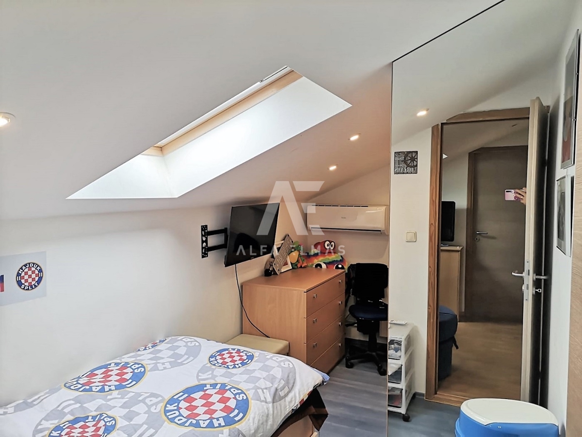  Malinska dvoetažni apartma s pogledom na morje!! ID 276