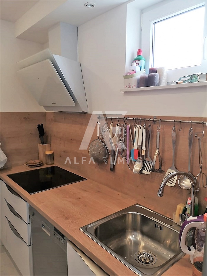  Malinska dvoetažni apartma s pogledom na morje!! ID 276