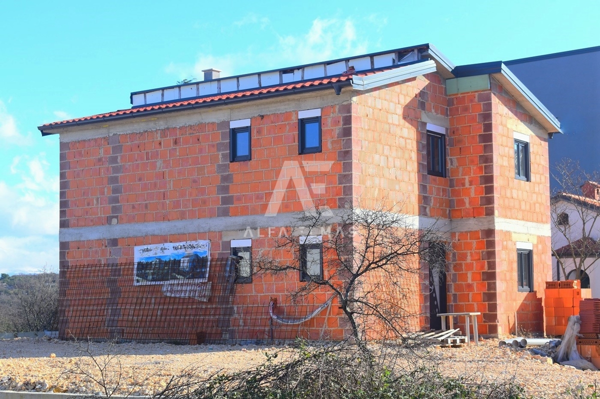 Vrbnik, novogradnja, samostojna hiša s pogledom na morje! ID 391