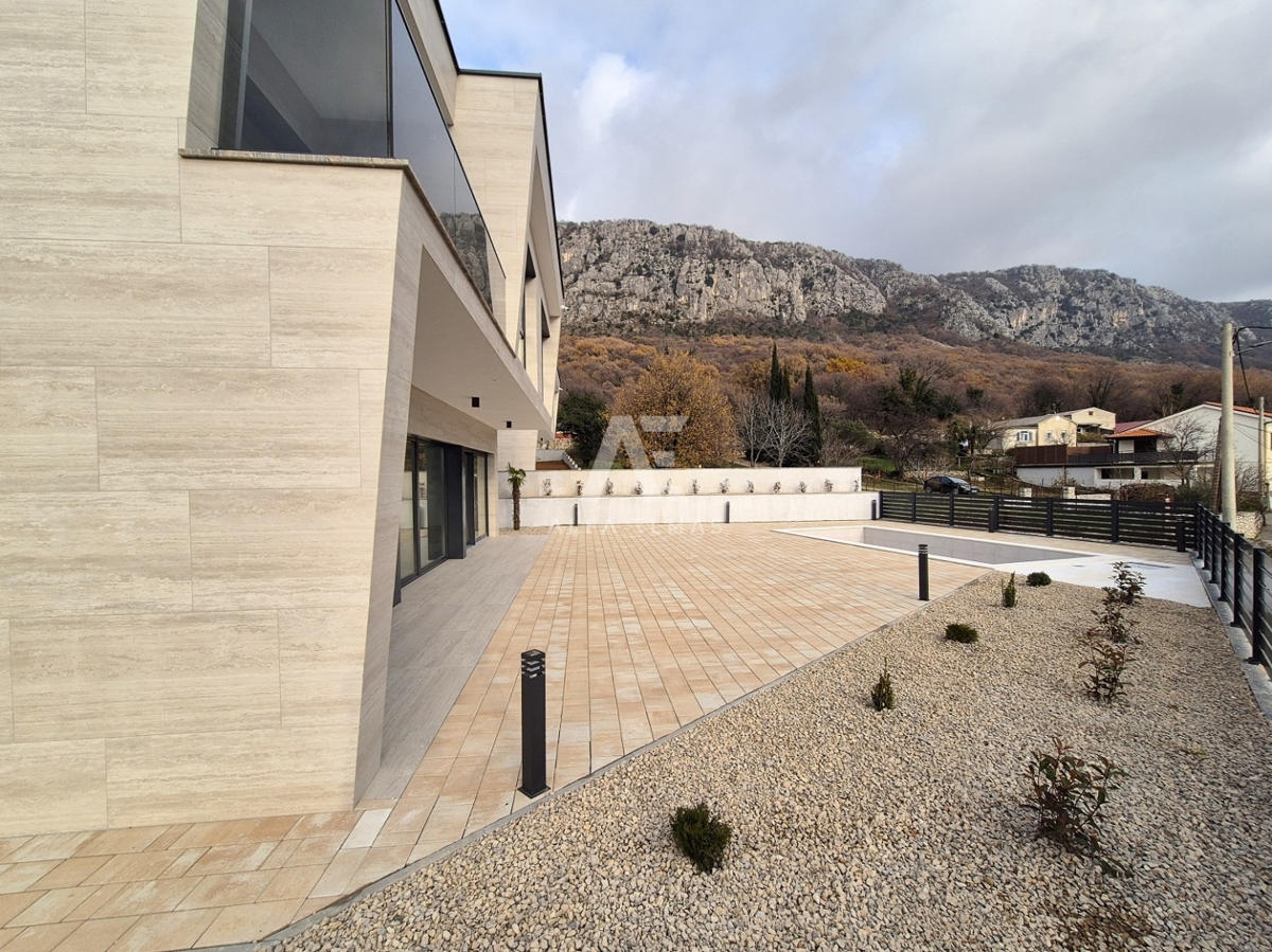 Crikvenica, okolica, impresivna vila s pogledom na morje! ID 618