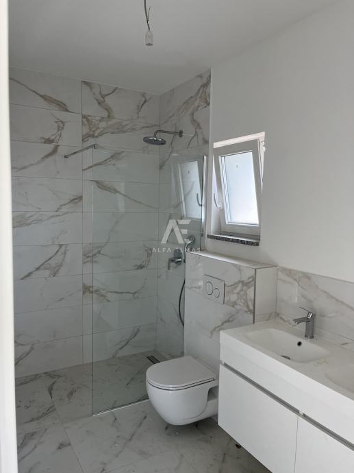 Luxury villa with a pool in a quiet location near Rovinj - ID 240