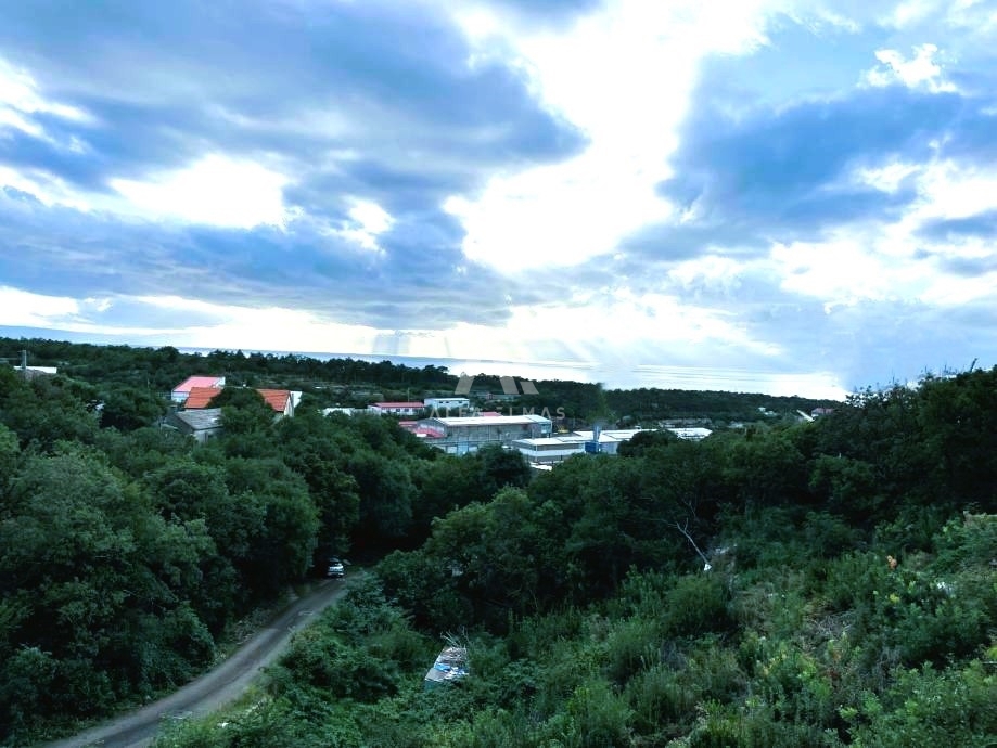 Kraljevica, gradbeno zemljišče v bližini vseh infrastruktur!! ID 524